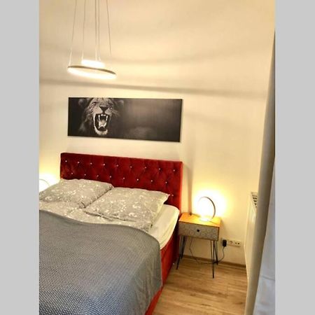 ארפורט Apartment Zum Goldenen Lowen Inkl. Parkplatz & Wlan מראה חיצוני תמונה